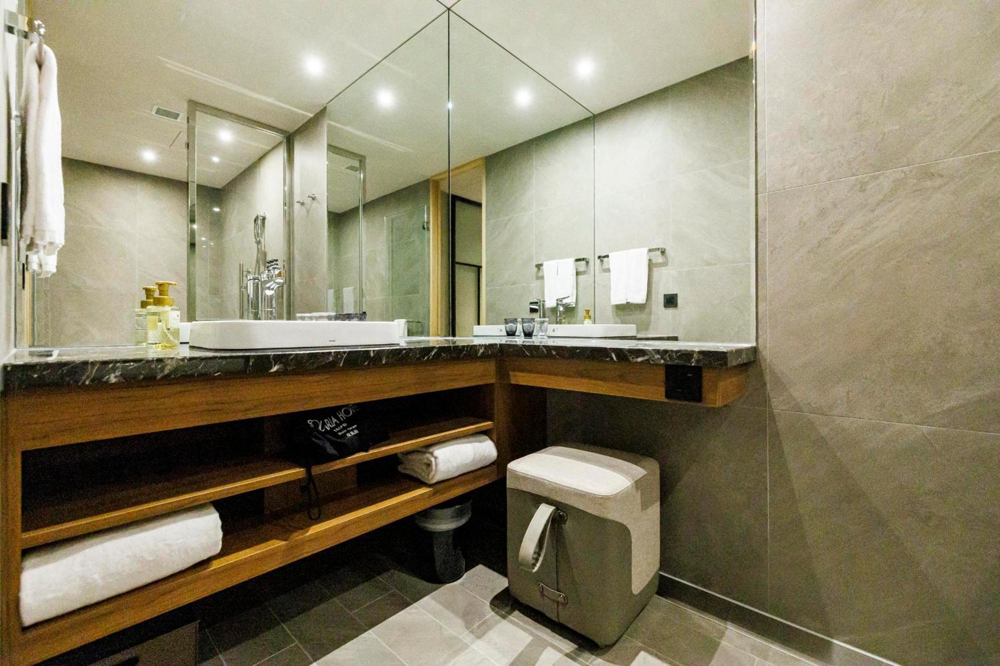 Solaria Nishitetsu Hotel Taipei Ximen Экстерьер фото